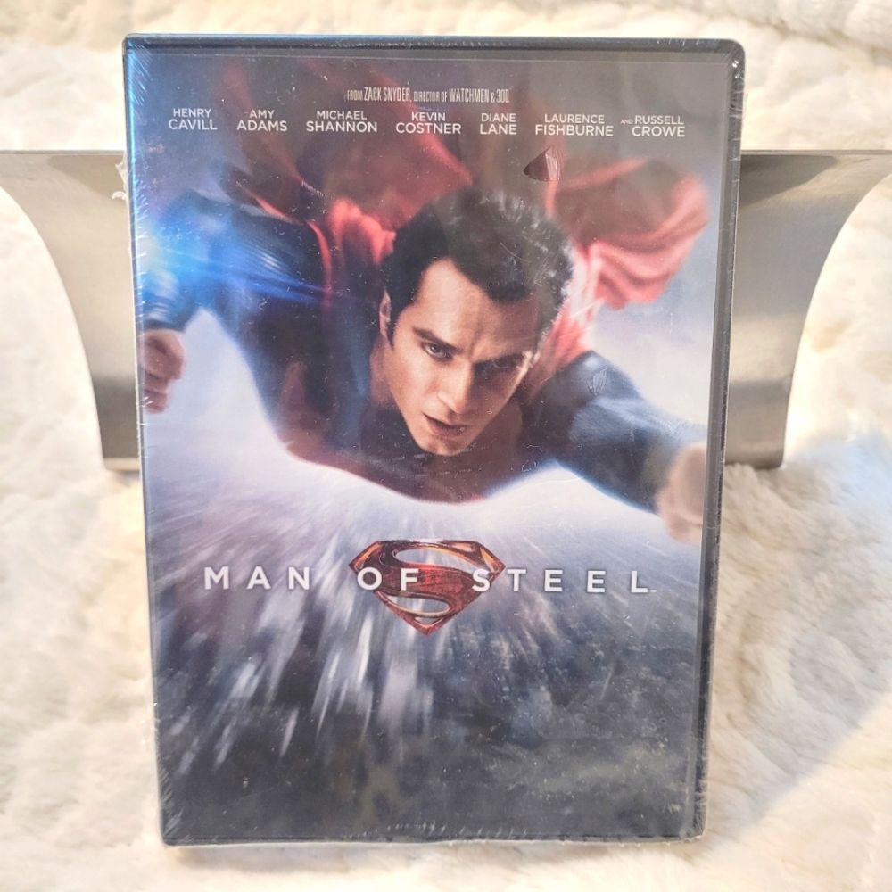 Man of Steel DVD Superman DC Comics Henry Cavill Russell Crowe New Sealed